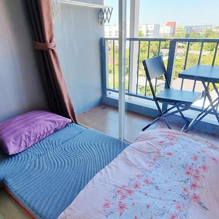 Apartmán The Patio Bangsaen Exteriér fotografie